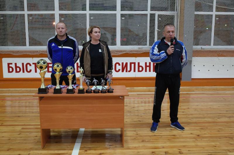 Завершился городской турнир по мини-футболу
