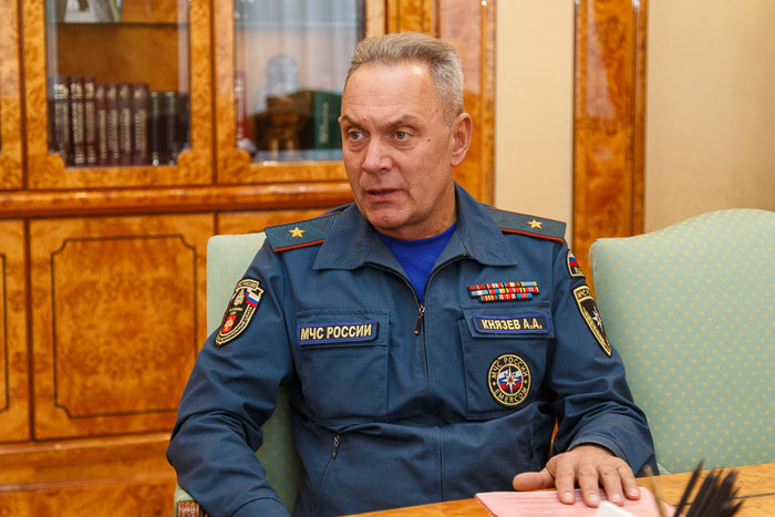 Начальник ГУ МЧС по Коми покидает свой пост