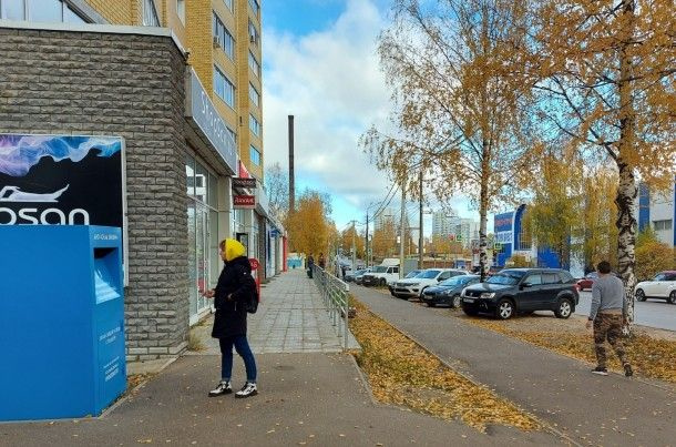 В Сыктывкаре появились контейнеры для одежды, которую бесплатно раздают нуждающимся