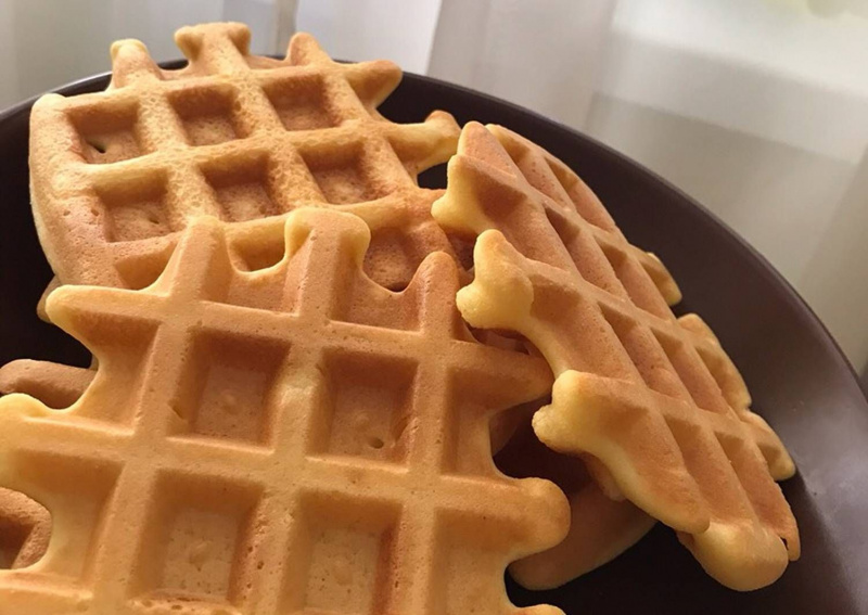 Вафельное печенье с орехами макадамия