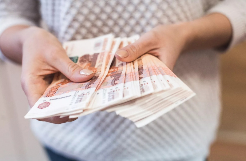В Коми выросли зарплаты у 77 500 бюджетников