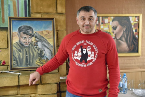 Мэр Усинска предстал перед публикой в нереальном образе