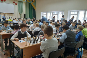 26 сентября в наш город Усинск съехались участники Республиканского Первенства по шахматам «Молодые таланты»
