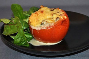 Помидоры фаршированные курицей
